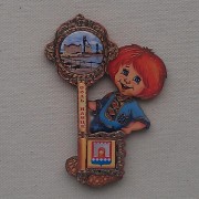 Магнит деревянный Кузя с ключом Соль-Илецк